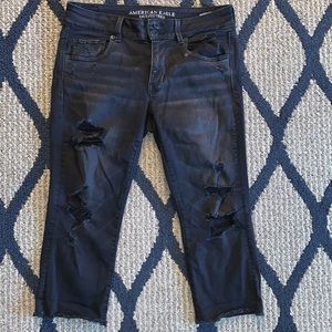 Black ripped Capri jeans